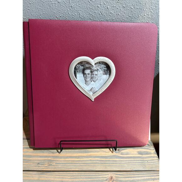 2 Creative Memories 12x12 albums and page protectors NEW scrapbooks - Picture 2 of 9